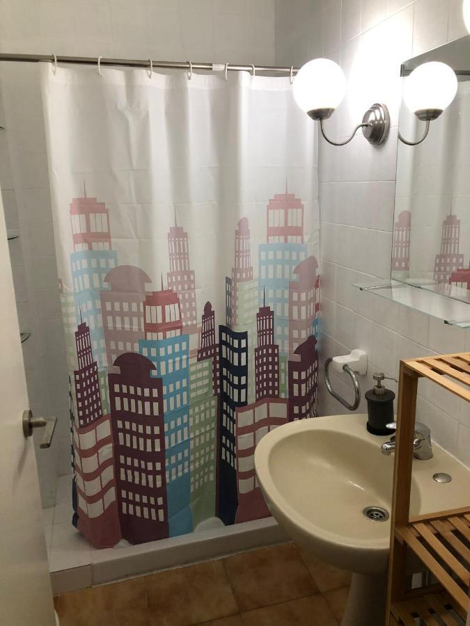 Precioso Apartamento Con Terraza Compartida Apartman Sevilla Kültér fotó